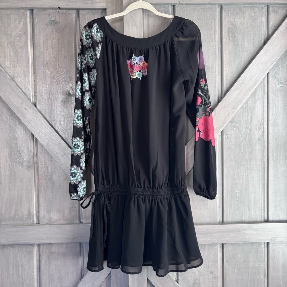 DESIGUAL Black Drop Waist‎ Flowy Dress Printed sleeves Size M - Picture 4 of 14
